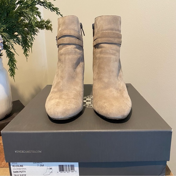 Vince Camuto Colins Bootie - Picture 3 of 7